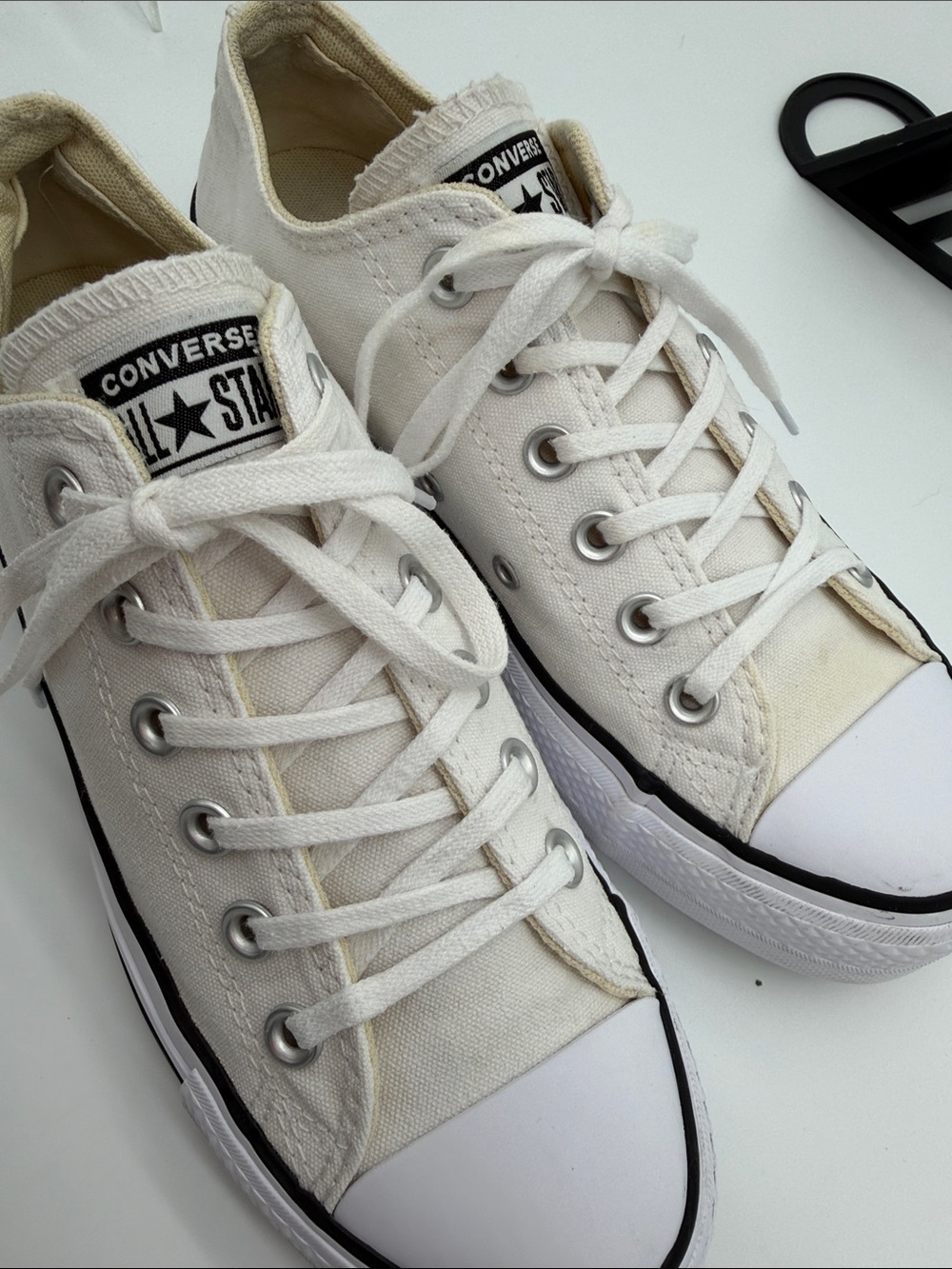Converse Chuck Taylor All Star White Lift Low Platform Womens 8 Sneakers 560251F - Picture 14 of 16